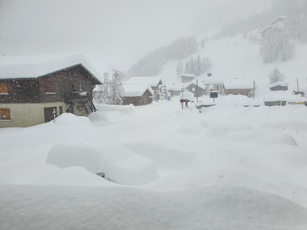 La Duchere Le Plan-la Giettaz Massif Des Aravis * La Giettaz