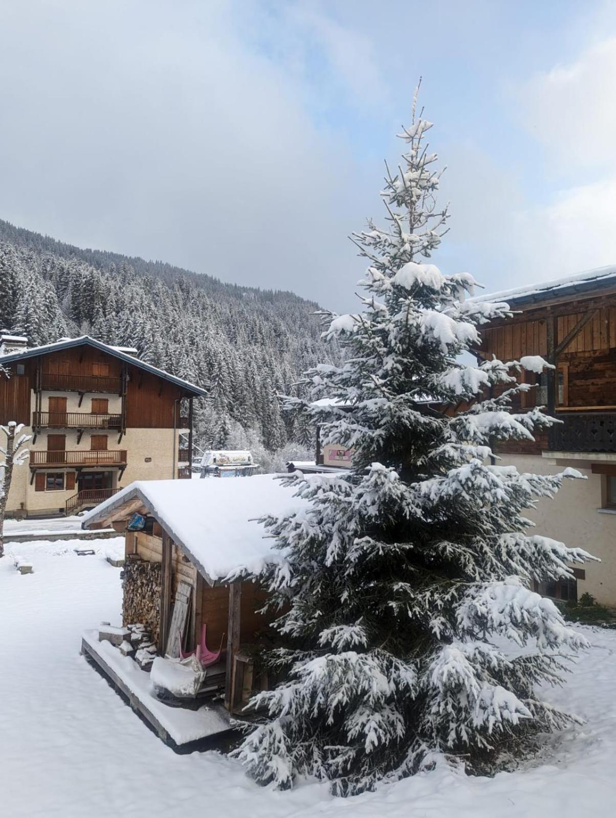 La Duchere Le Plan-la Giettaz Massif Des Aravis La Giettaz